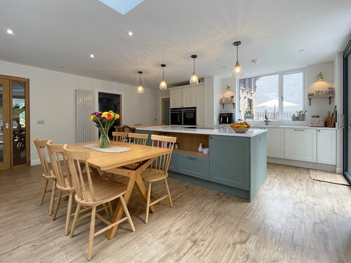 large open-plan kitchen with kitchen island