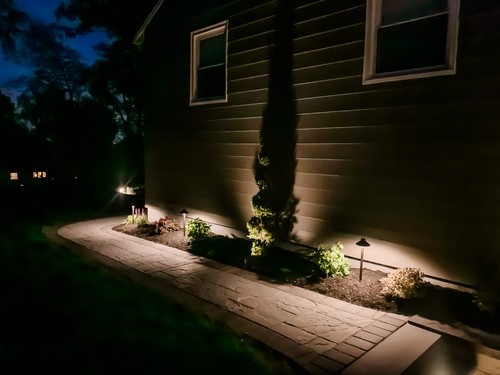Seating walls and support wall with garden bed planting in Passaic County NJ