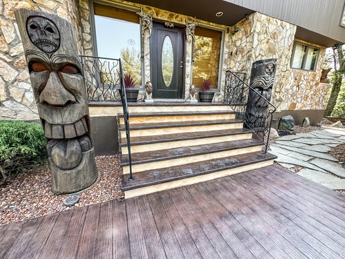 Wood look stamped concrete front steps in Montville, NJ