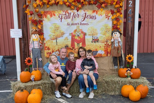 new pleasant baptist church staff, staff, ministry assistant, family, wedding picture, new pleasant staff, new pleasant ministry, new pleasant assistant,