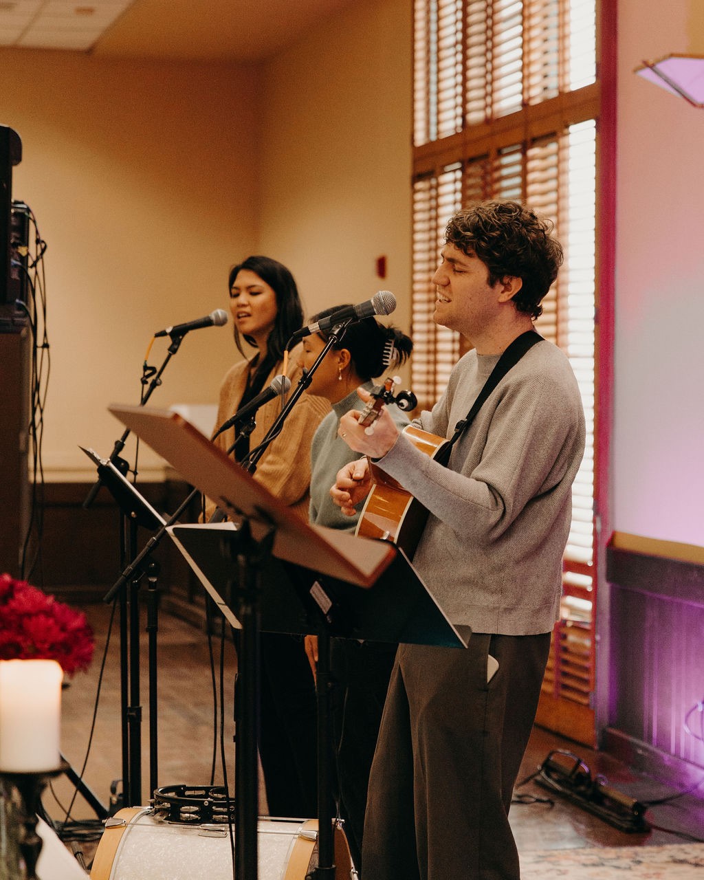 Grace Pasadena worship service