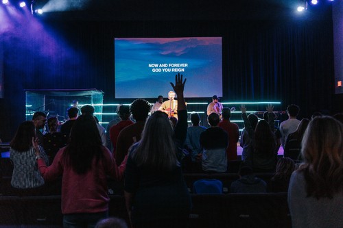 Worship at Graystone Walton