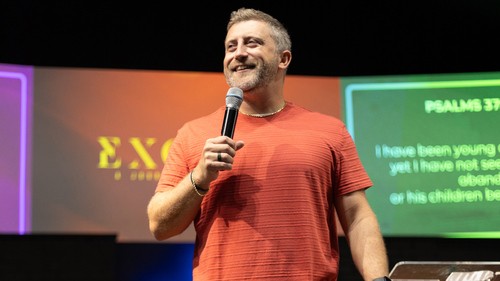 Pastor Tim preaching at A Fresh Wind Church in Elyria, Ohio | 45155 Telegraph Rd. Elyria, Ohio 44035