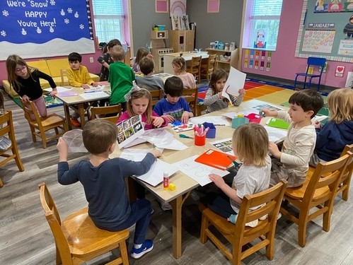Children coloring at a table  at Worthington Presbyterian Church Preschool