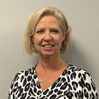 Beth Sumner headshot